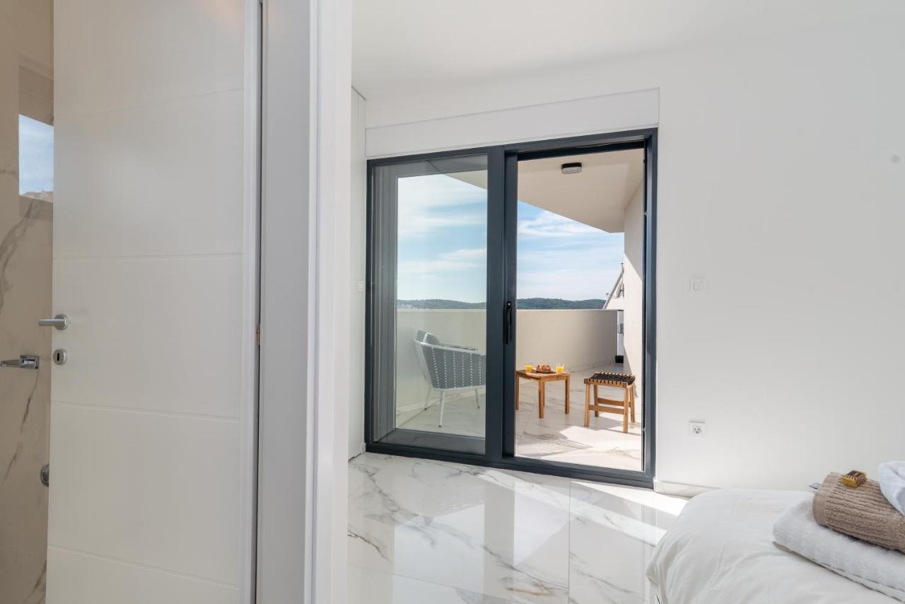 Lavender Tree - Luxury Apartments 特罗吉尔 外观 照片