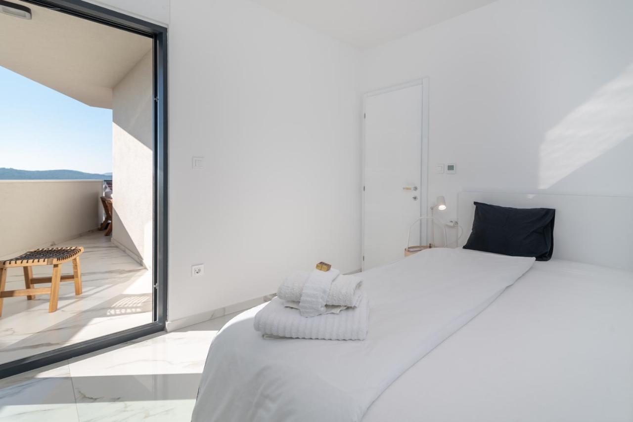 Lavender Tree - Luxury Apartments 特罗吉尔 外观 照片
