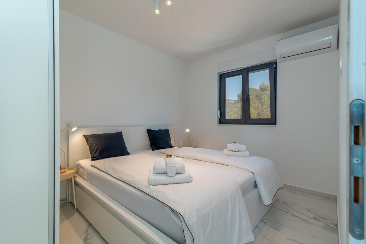 Lavender Tree - Luxury Apartments 特罗吉尔 外观 照片